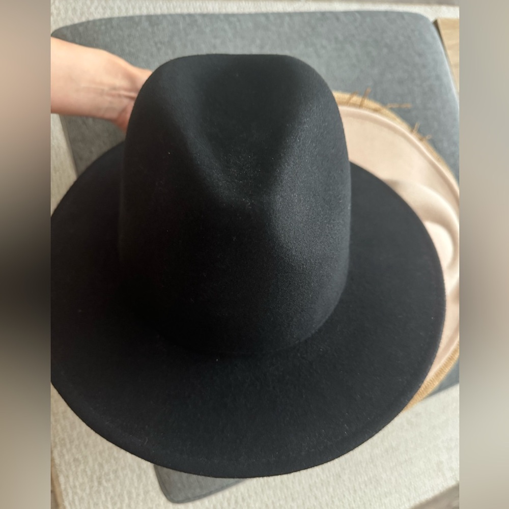 Gigi Pip Hat